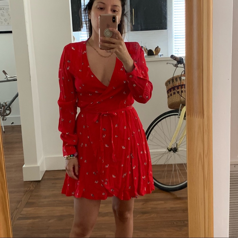 Knot Sisters Wrap Dress